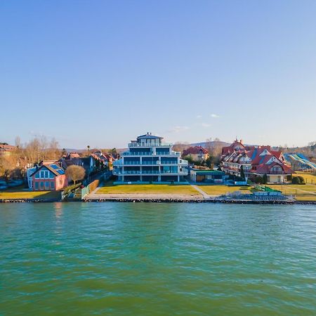 Lellemarine By Bltn Apartmanok Balatonlelle Exterior photo
