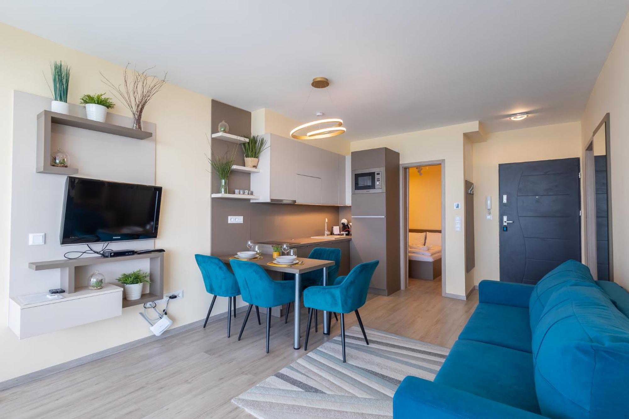 Lellemarine By Bltn Apartmanok Balatonlelle Exterior photo